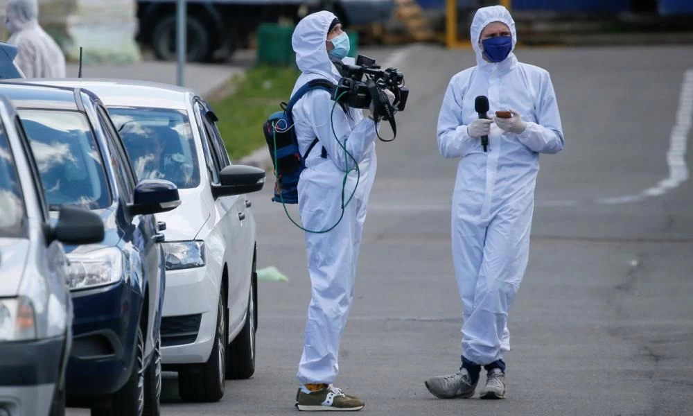 Περισσότεροι από 600 δημοσιογράφοι έχουν πεθάνει από τον covid-19